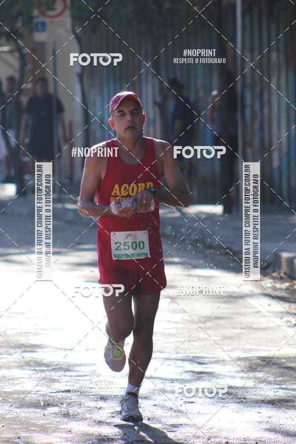 Buy your photos of the eventMeia Maratona de Divin�polis on Fotop