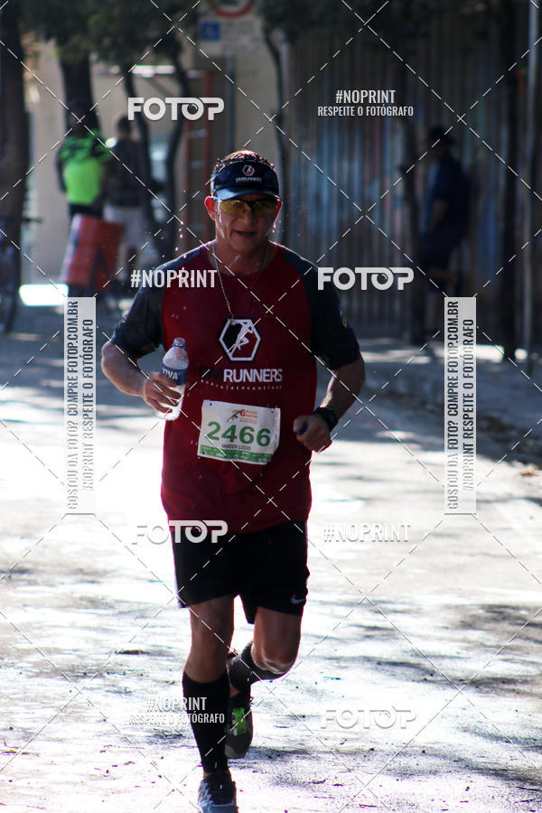 Buy your photos of the eventMeia Maratona de Divin�polis on Fotop