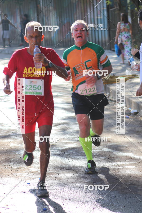 Buy your photos of the eventMeia Maratona de Divin�polis on Fotop