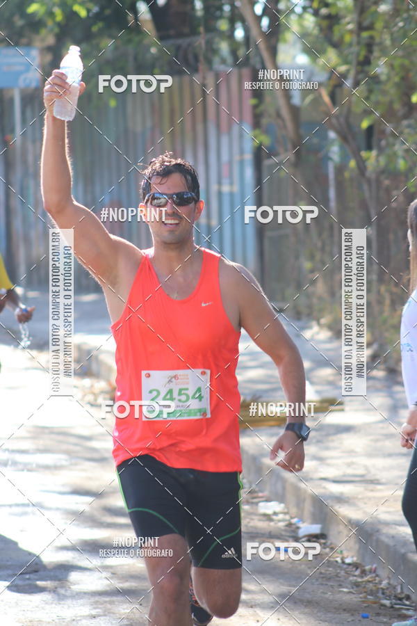 Buy your photos of the eventMeia Maratona de Divin�polis on Fotop