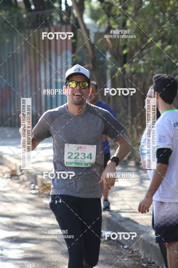 Buy your photos of the eventMeia Maratona de Divin�polis on Fotop