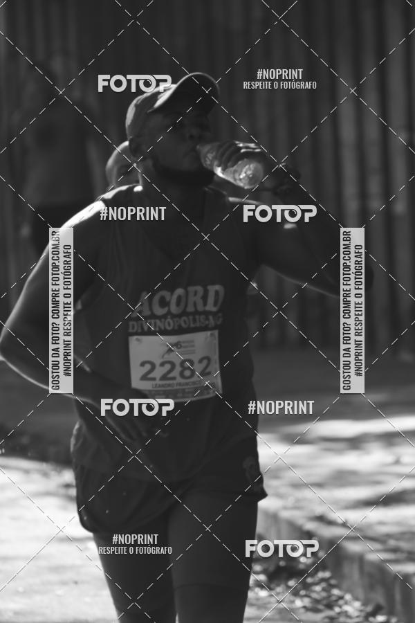 Buy your photos of the eventMeia Maratona de Divin�polis on Fotop