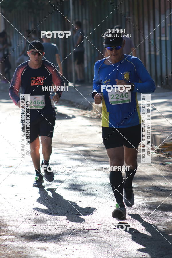 Buy your photos of the eventMeia Maratona de Divin�polis on Fotop