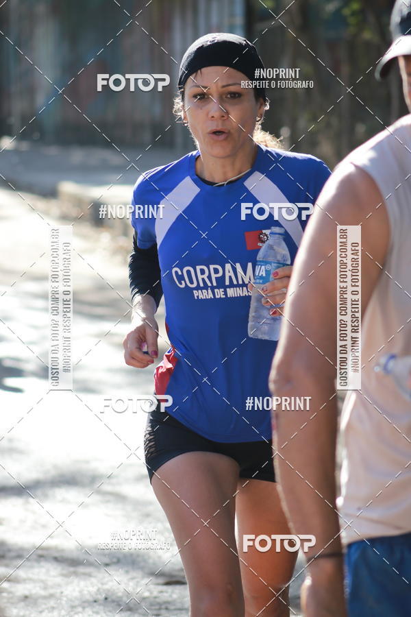 Buy your photos of the eventMeia Maratona de Divin�polis on Fotop