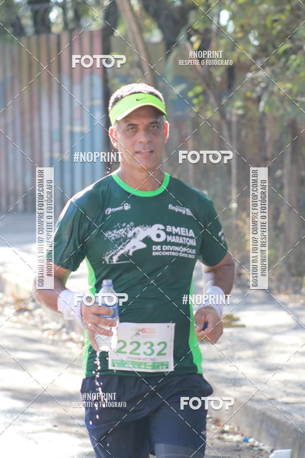 Buy your photos of the eventMeia Maratona de Divin�polis on Fotop