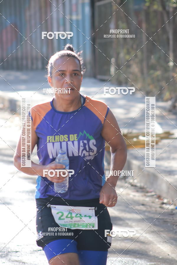 Buy your photos of the eventMeia Maratona de Divin�polis on Fotop