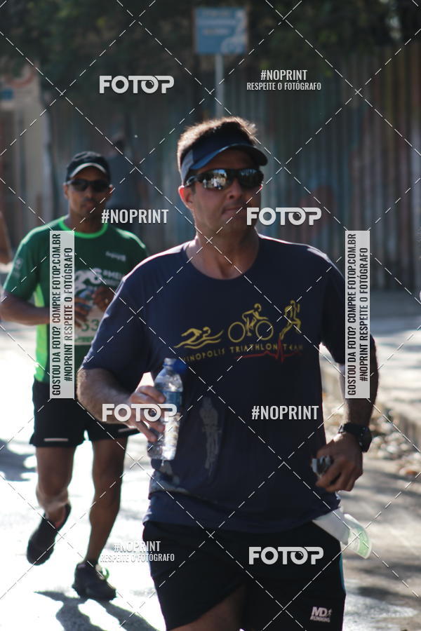 Buy your photos of the eventMeia Maratona de Divin�polis on Fotop