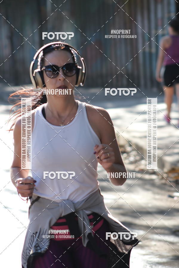 Buy your photos of the eventMeia Maratona de Divin�polis on Fotop