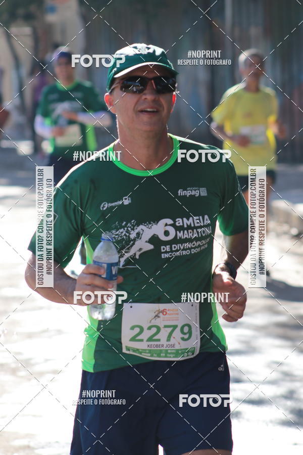 Buy your photos of the eventMeia Maratona de Divin�polis on Fotop