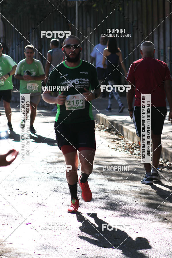 Buy your photos of the eventMeia Maratona de Divin�polis on Fotop