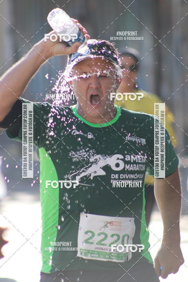 Buy your photos of the eventMeia Maratona de Divin�polis on Fotop