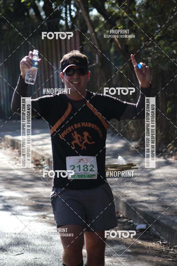 Buy your photos of the eventMeia Maratona de Divin�polis on Fotop