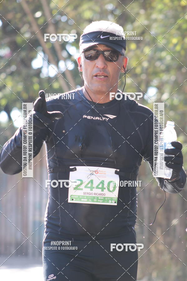 Buy your photos of the eventMeia Maratona de Divin�polis on Fotop