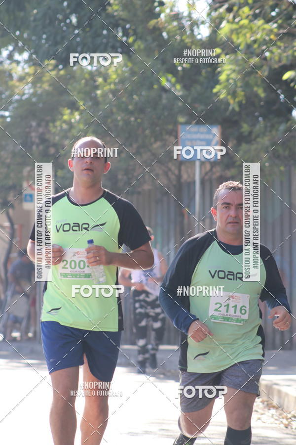 Buy your photos of the eventMeia Maratona de Divin�polis on Fotop