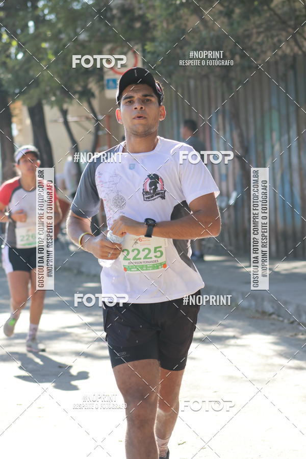 Buy your photos of the eventMeia Maratona de Divin�polis on Fotop