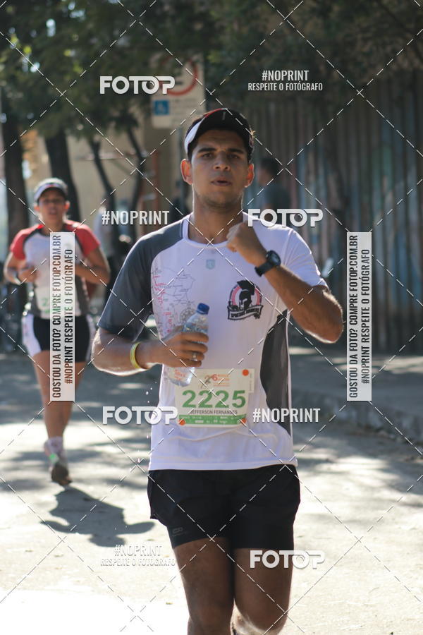 Buy your photos of the eventMeia Maratona de Divin�polis on Fotop