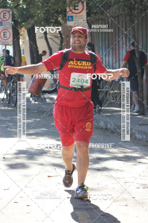 Buy your photos of the eventMeia Maratona de Divin�polis on Fotop