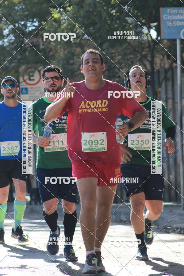 Buy your photos of the eventMeia Maratona de Divin�polis on Fotop