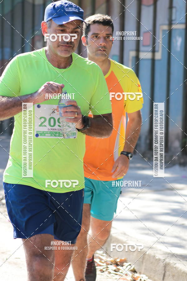 Buy your photos of the eventMeia Maratona de Divin�polis on Fotop