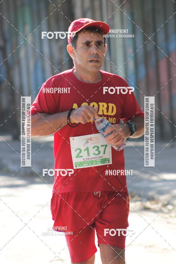 Buy your photos of the eventMeia Maratona de Divin�polis on Fotop