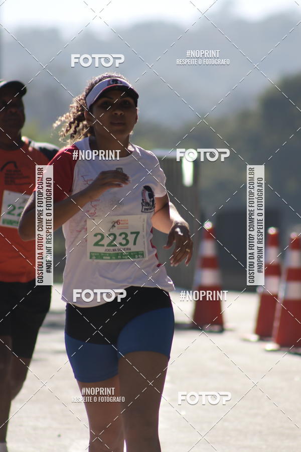 Buy your photos of the eventMeia Maratona de Divin�polis on Fotop