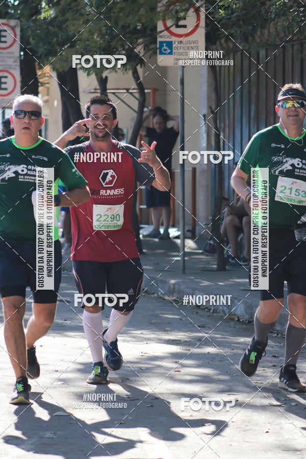 Buy your photos of the eventMeia Maratona de Divin�polis on Fotop