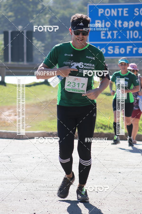 Buy your photos of the eventMeia Maratona de Divin�polis on Fotop