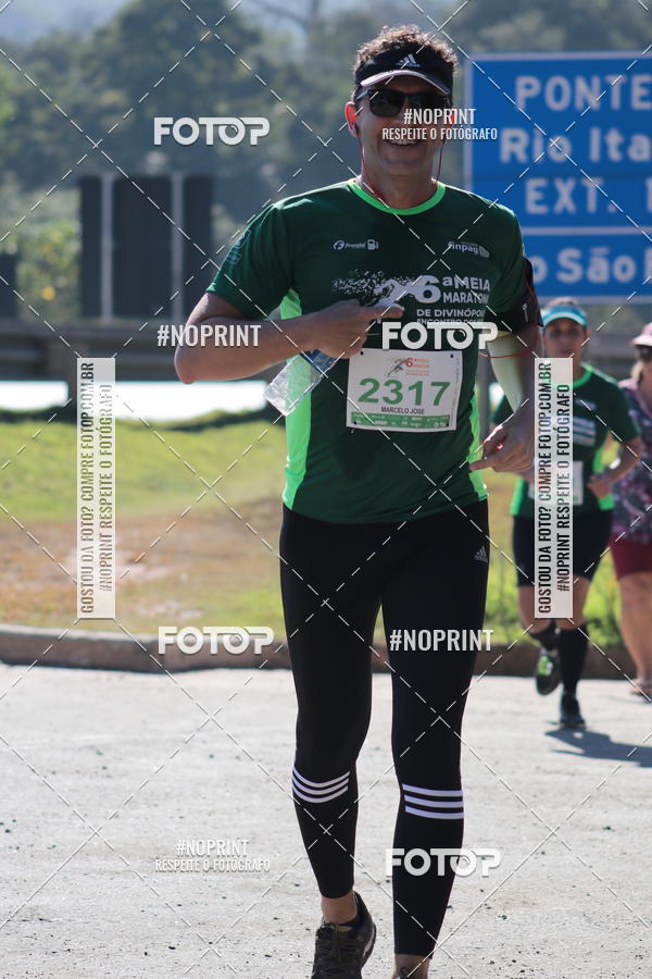 Buy your photos of the eventMeia Maratona de Divin�polis on Fotop