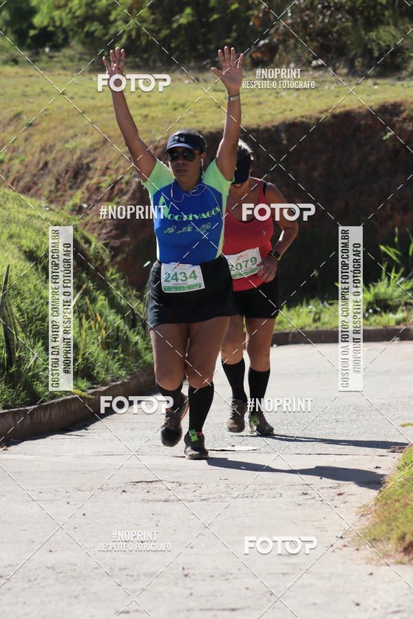 Buy your photos of the eventMeia Maratona de Divin�polis on Fotop