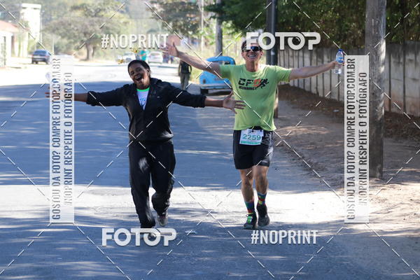 Buy your photos of the eventMeia Maratona de Divin�polis on Fotop