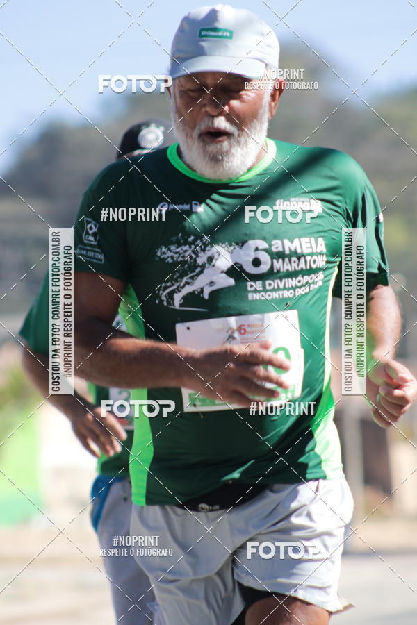 Buy your photos of the eventMeia Maratona de Divin�polis on Fotop
