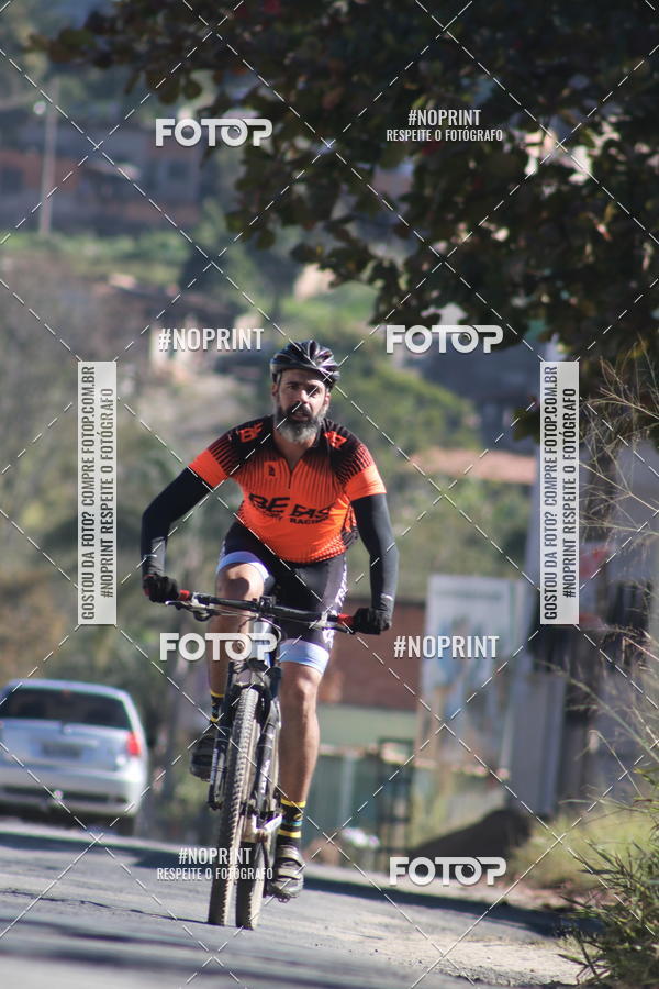 Buy your photos of the eventMeia Maratona de Divin�polis on Fotop