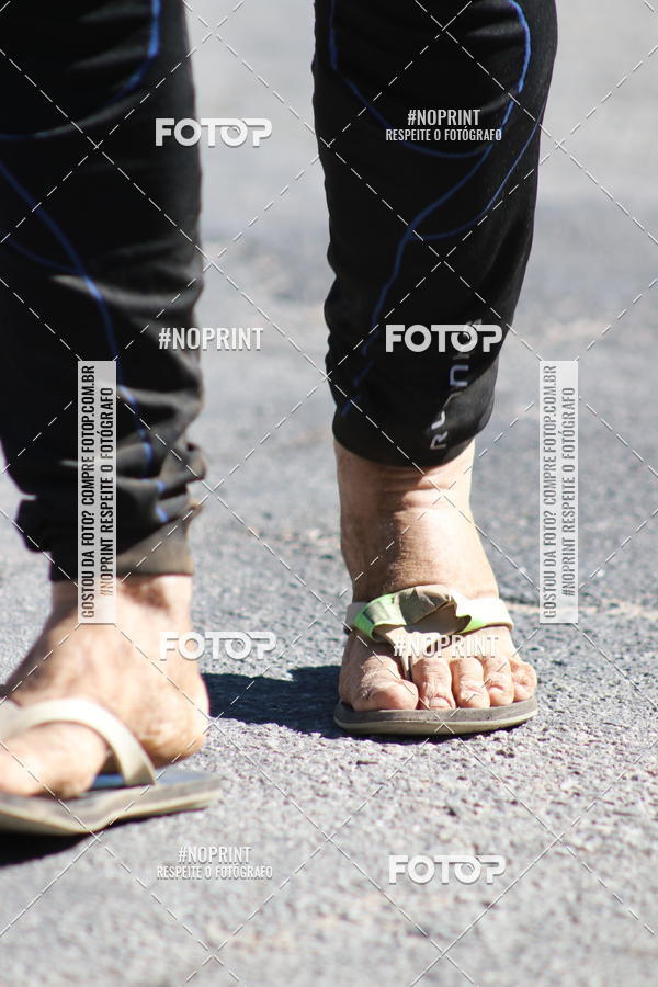 Buy your photos of the eventMeia Maratona de Divin�polis on Fotop