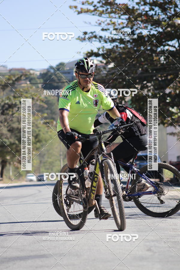 Buy your photos of the eventMeia Maratona de Divin�polis on Fotop