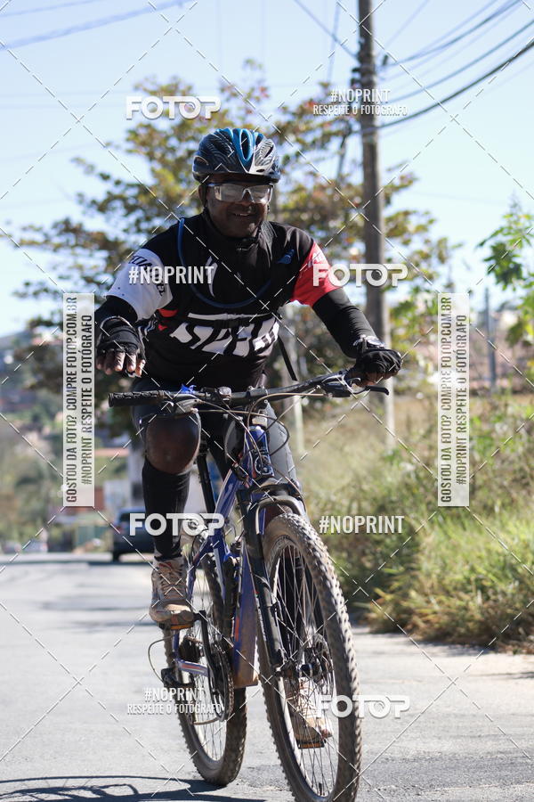 Buy your photos of the eventMeia Maratona de Divin�polis on Fotop