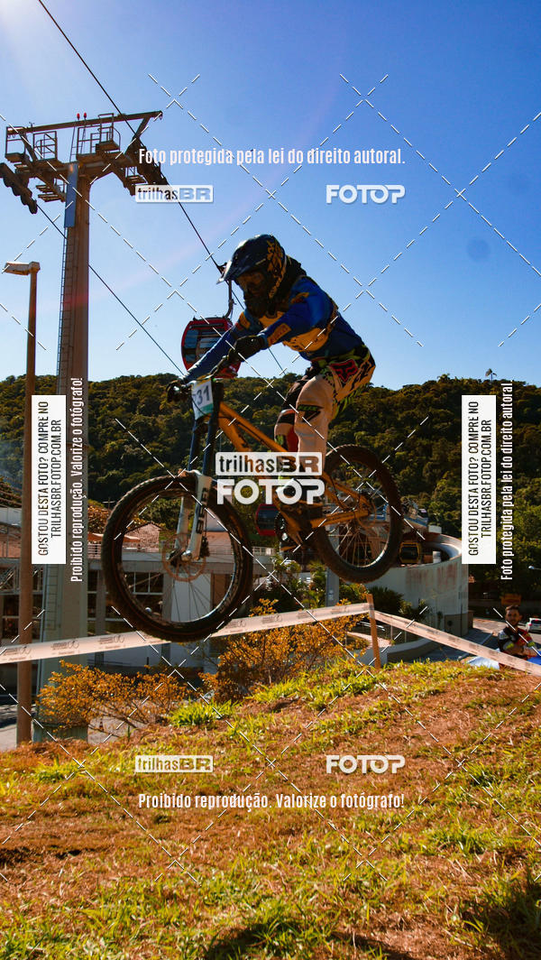 Buy your photos of the eventTaa Brasil de Downhill on Fotop