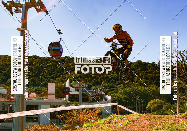 Buy your photos of the eventTaa Brasil de Downhill on Fotop