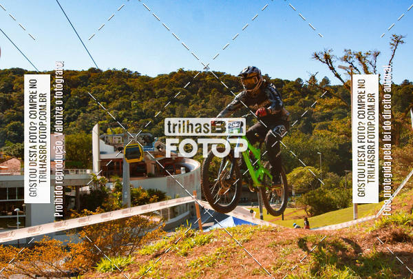 Buy your photos of the eventTaa Brasil de Downhill on Fotop