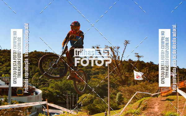 Buy your photos of the eventTaa Brasil de Downhill on Fotop
