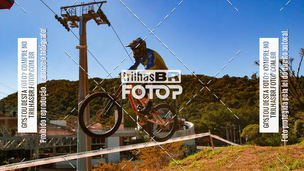 Buy your photos of the eventTaa Brasil de Downhill on Fotop