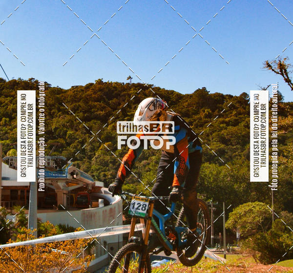 Buy your photos of the eventTaa Brasil de Downhill on Fotop