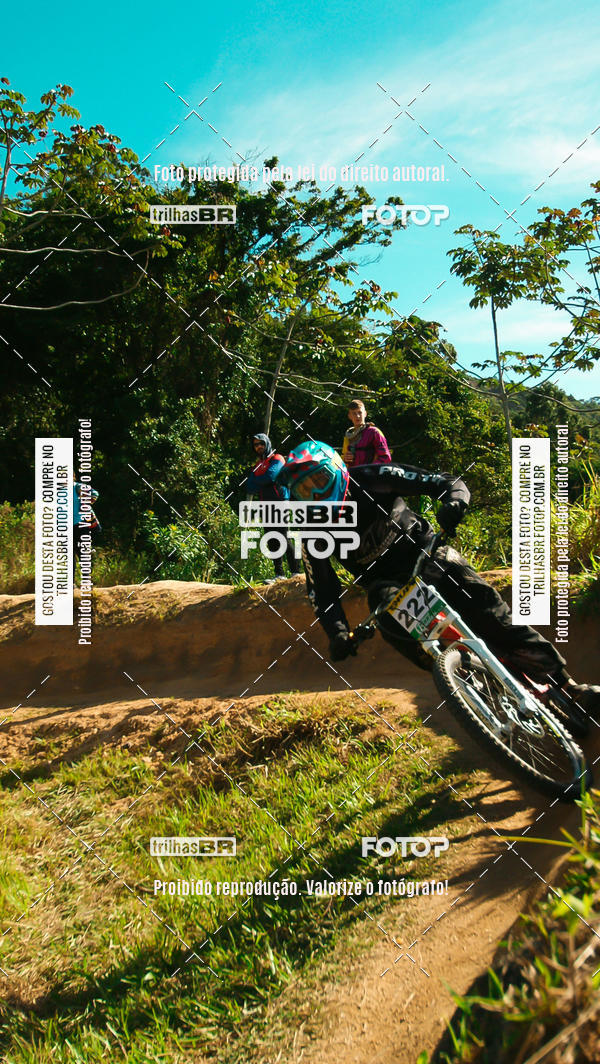 Buy your photos of the eventTaa Brasil de Downhill on Fotop