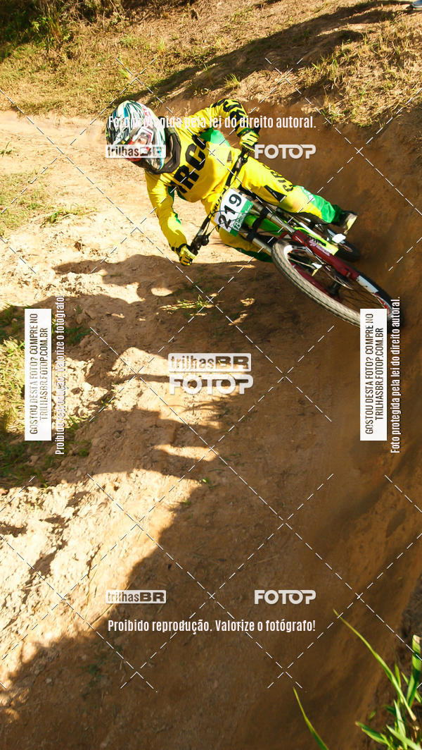 Buy your photos of the eventTaa Brasil de Downhill on Fotop