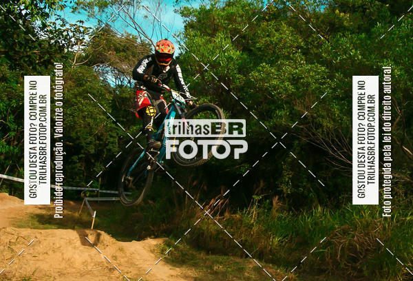 Buy your photos of the eventTaa Brasil de Downhill on Fotop
