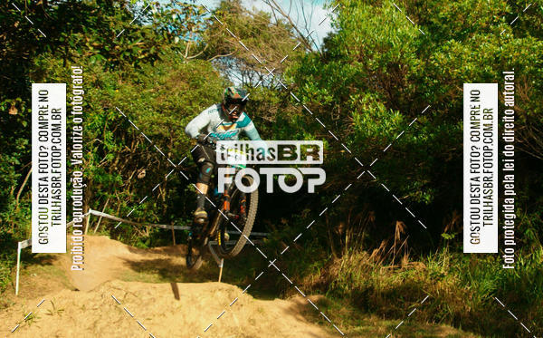 Buy your photos of the eventTaa Brasil de Downhill on Fotop