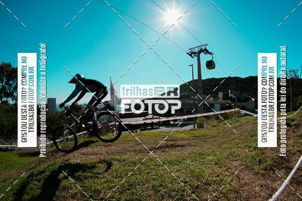 Buy your photos of the eventTaa Brasil de Downhill on Fotop