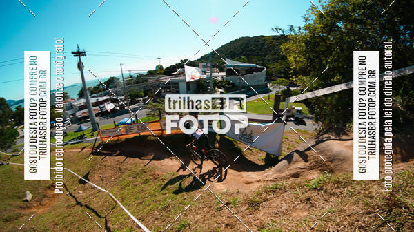 Buy your photos of the eventTaa Brasil de Downhill on Fotop