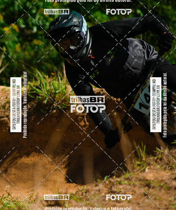 Buy your photos of the eventTaa Brasil de Downhill on Fotop