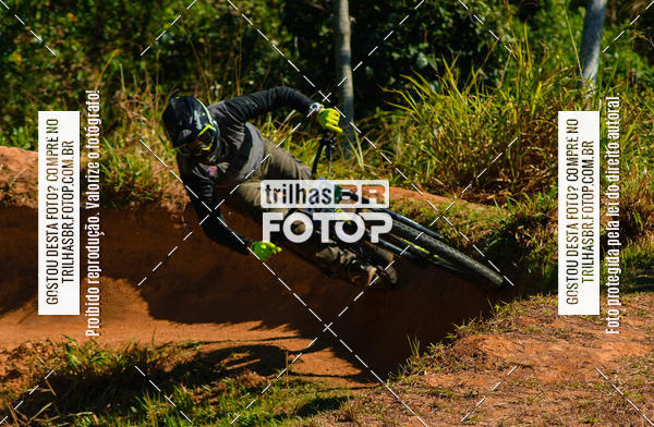 Buy your photos of the eventTaa Brasil de Downhill on Fotop