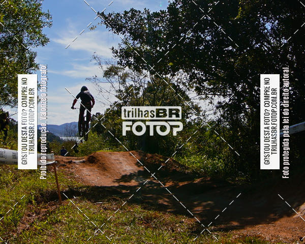 Buy your photos of the eventTaa Brasil de Downhill on Fotop